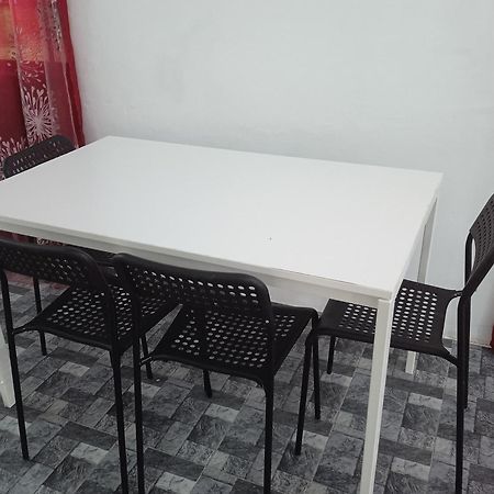 Homestay Idaman B B With 2 Room Aircond 2 Quen Bed And Not Sharing Room -Privacy Kuala Terengganu Exterior photo