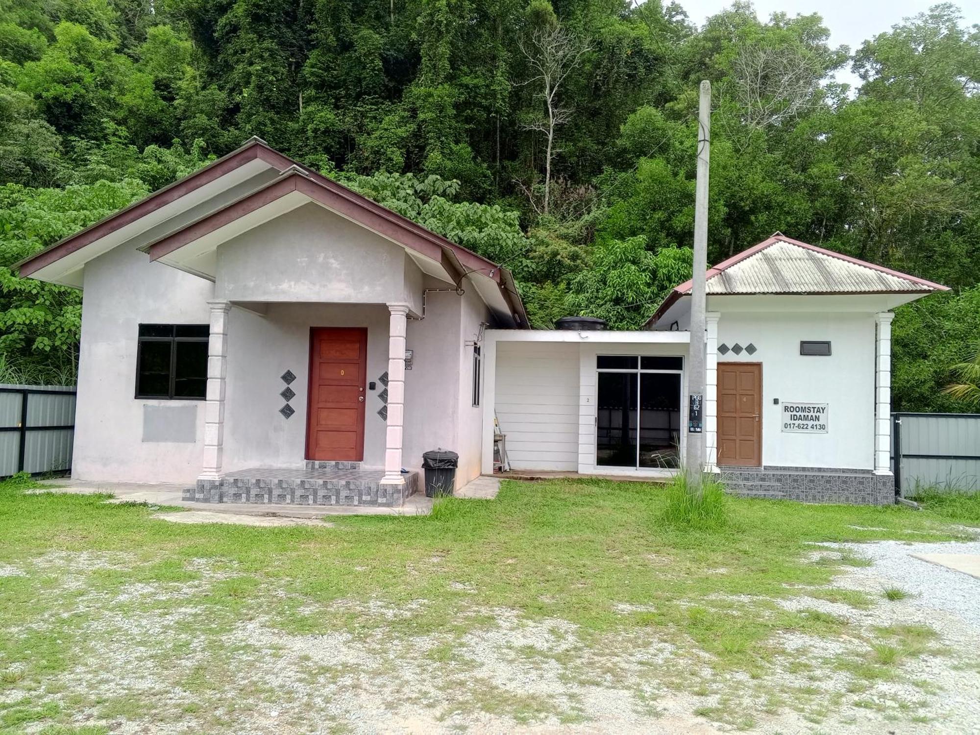 Homestay Idaman B B With 2 Room Aircond 2 Quen Bed And Not Sharing Room -Privacy Kuala Terengganu Exterior photo